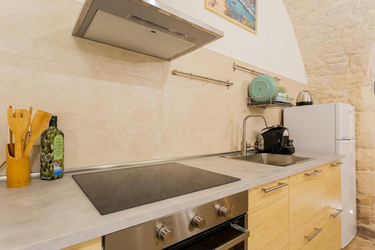 Suite Da Nonno Luigi 100 Metri Dal Mare Giovinazzo Exteriör bild