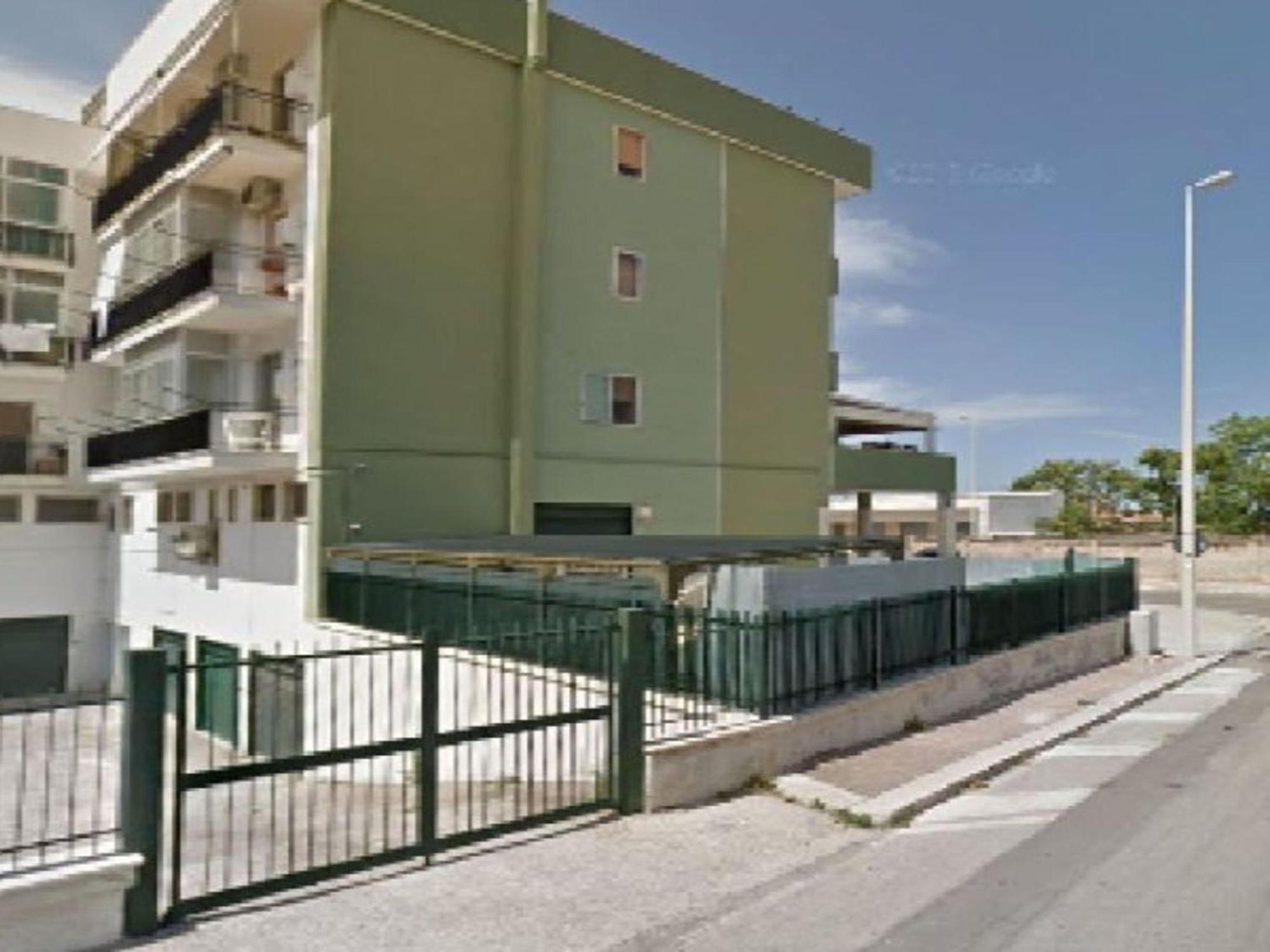 Suite Da Nonno Luigi 100 Metri Dal Mare Giovinazzo Exteriör bild