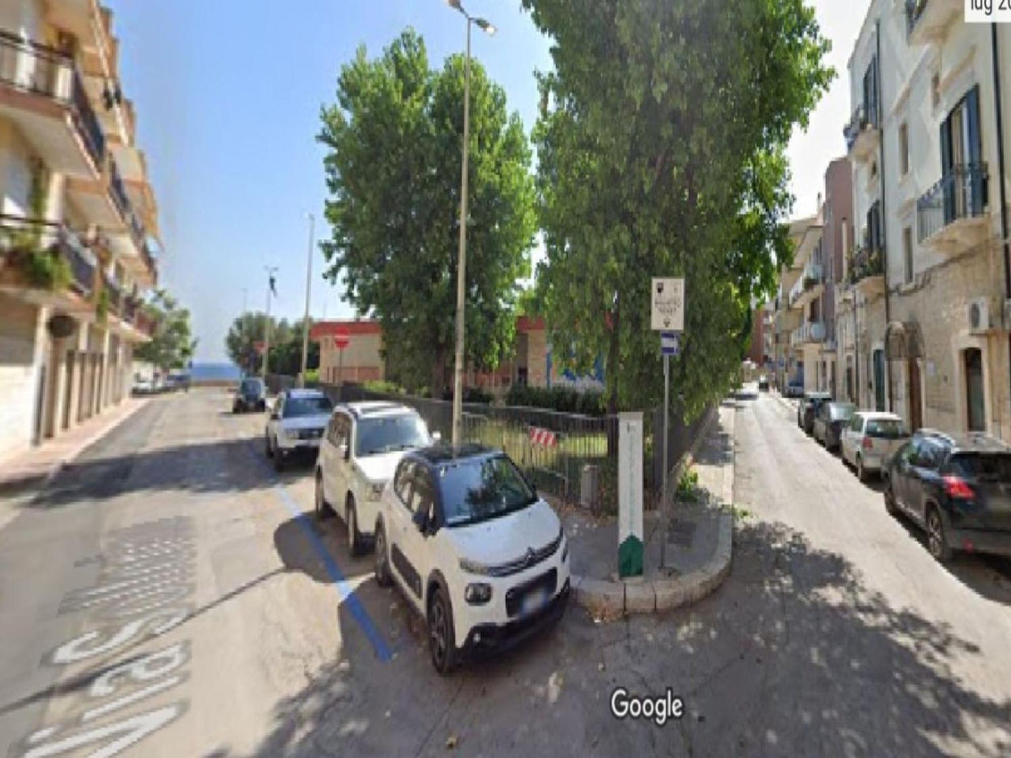 Suite Da Nonno Luigi 100 Metri Dal Mare Giovinazzo Exteriör bild